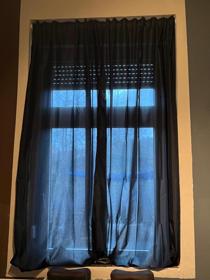 Private Schlafzimmer Mit Wc Dusche Mönchengladbach Kültér fotó