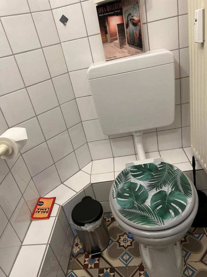 Private Schlafzimmer Mit Wc Dusche Mönchengladbach Kültér fotó